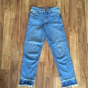 Joe’s Jeans Debbie High Rise Straight Leg Crop